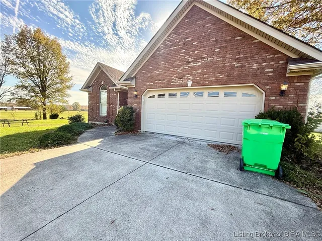 $2,580,000 | 909 Howser Road, Henryville, IN 47126