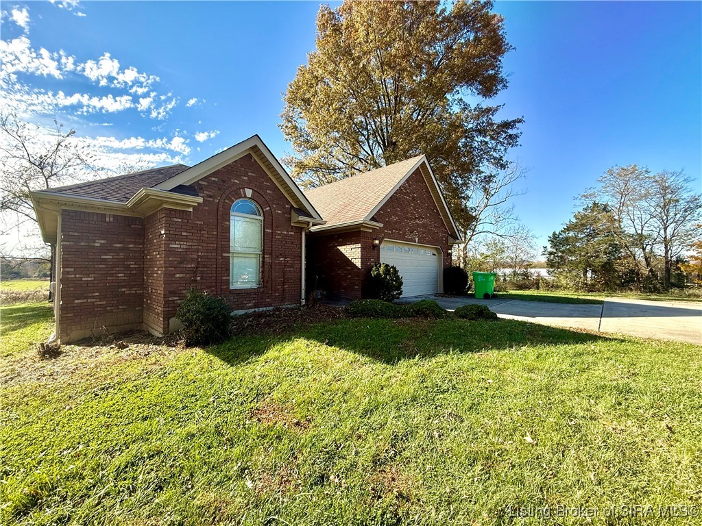 909 Howser Road Henryville, IN 47126 - Photo 8 of 25