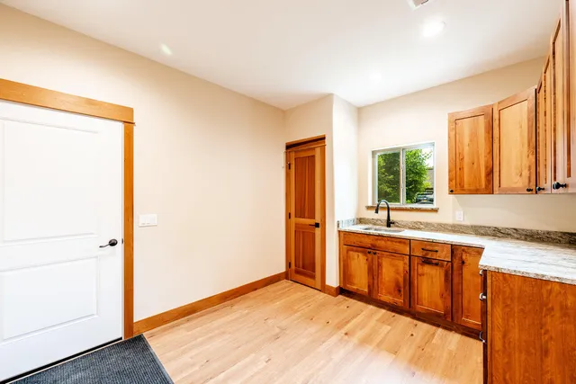 $940,000 | 8 Buckskin Drive, Sheridan, WY 82801