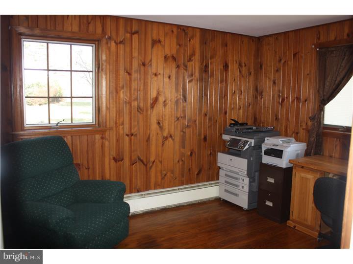 1724 Welsh Road North Wales, PA 19454 - Photo 13 of 24 Gallery Image 13