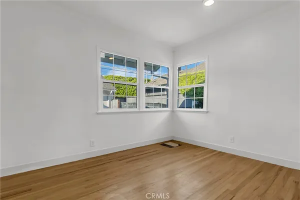 $5,500 | 6835 East Parapet Street, Long Beach, CA 90808