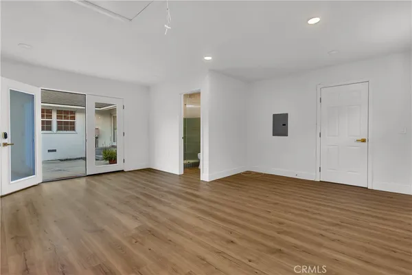 $5,500 | 6835 East Parapet Street, Long Beach, CA 90808