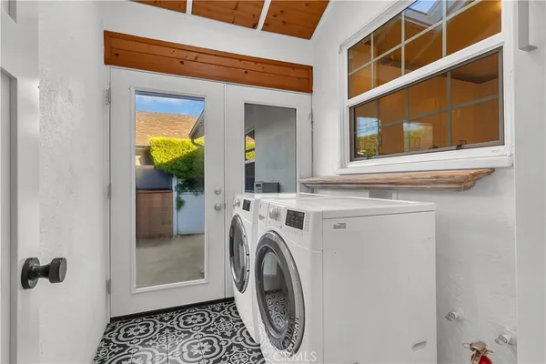 $5,500 | 6835 East Parapet Street, Long Beach, CA 90808