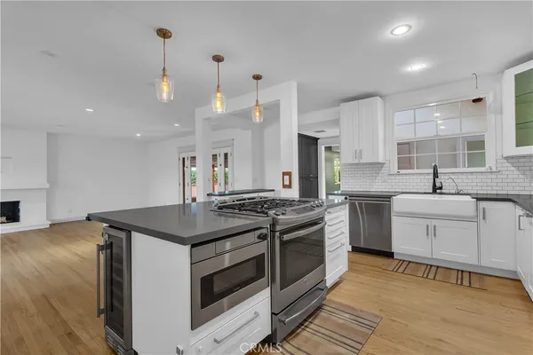 $5,500 | 6835 East Parapet Street, Long Beach, CA 90808