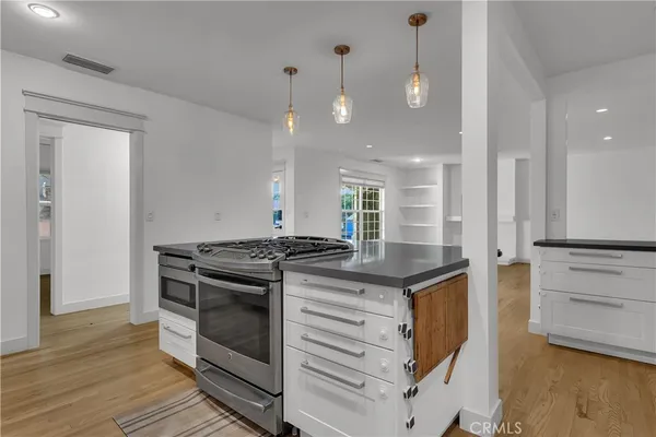 $5,500 | 6835 East Parapet Street, Long Beach, CA 90808