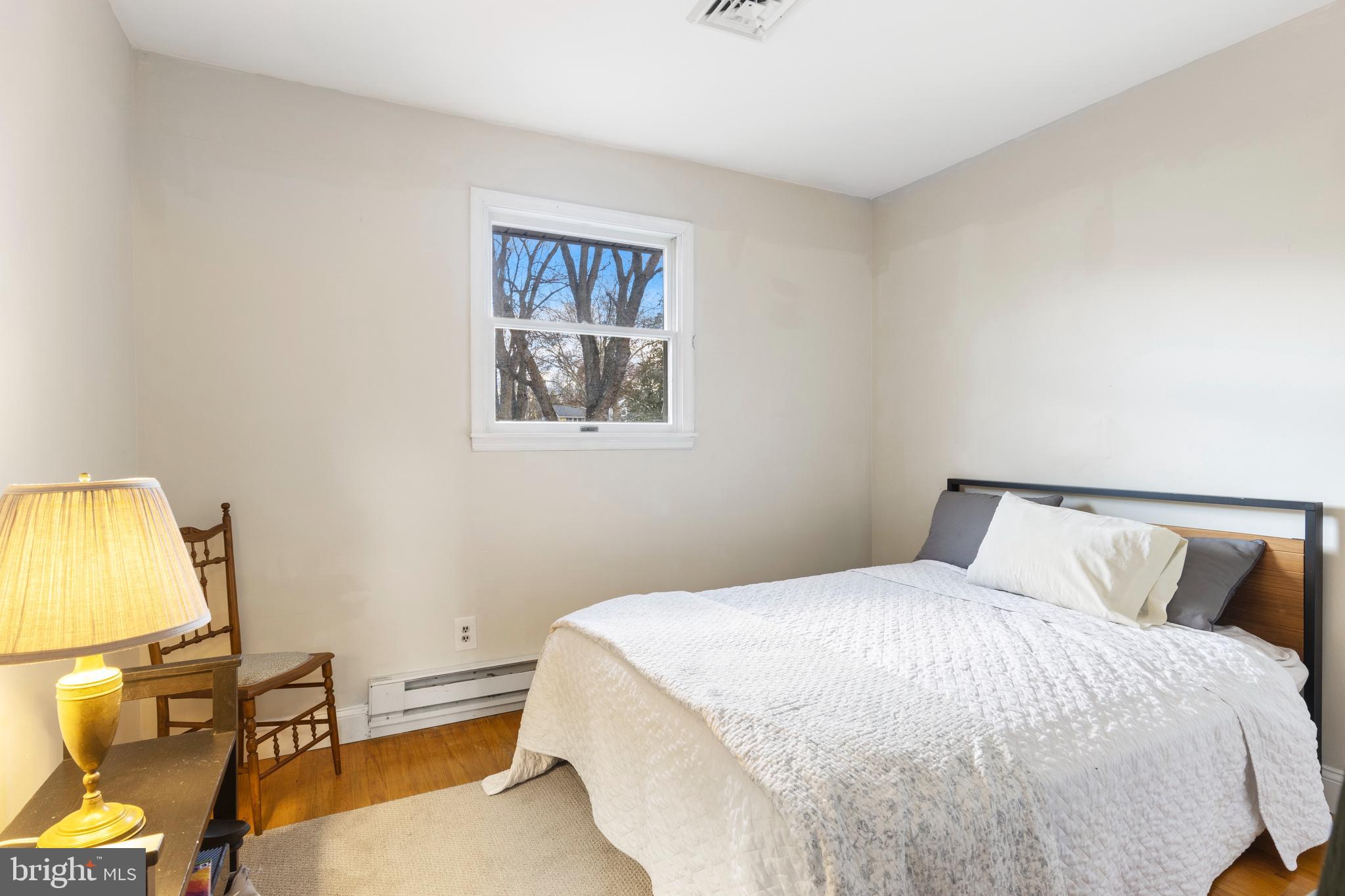 10 Lee Road Norristown, PA 19403 - Photo 4 of 14