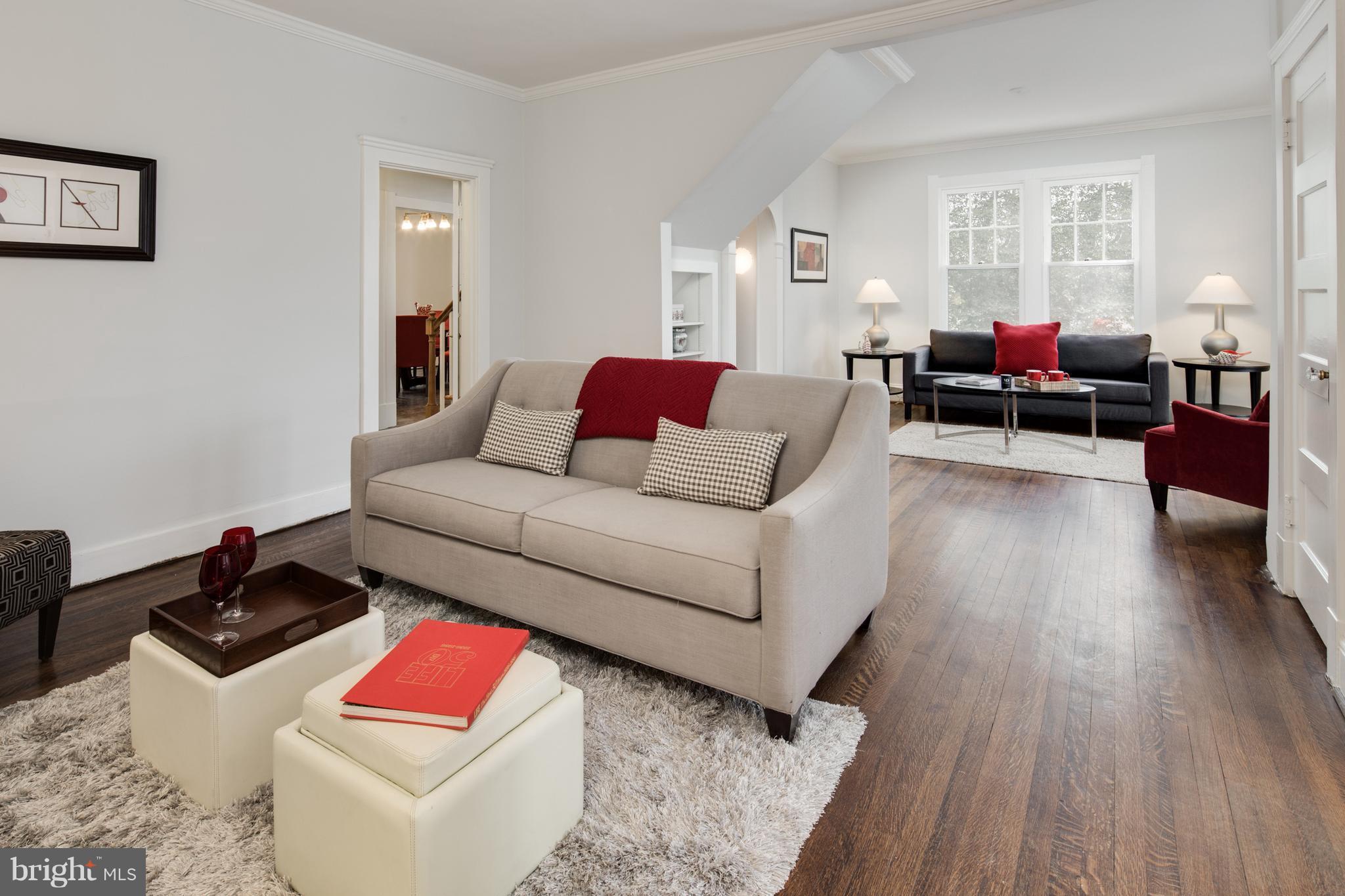 3609 Military Road Northwest Washington, DC 20015 - Photo 8 of 28 Living Room