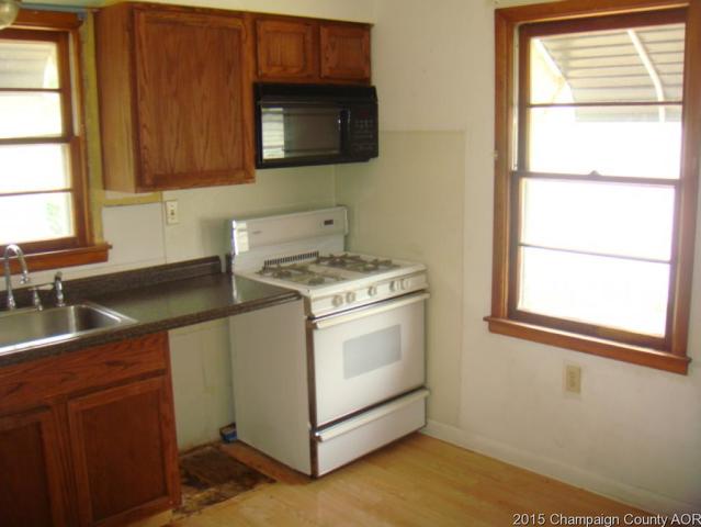 3028 East Trinity Avenue Springfield, IL 62702 - Photo 9 of 14