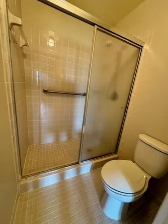 $300,000 | 7 Farnworth Drive, Boynton Beach, FL 33426