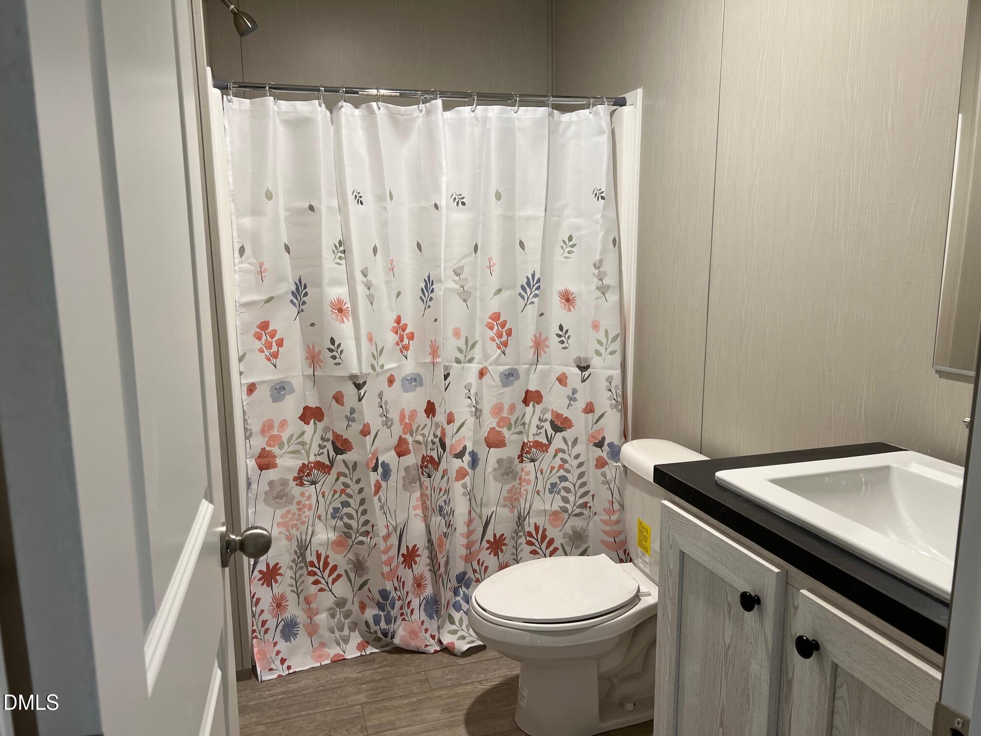 532 Southerland Road Clayton, NC 27527 - Photo 21 of 26 Bathroom