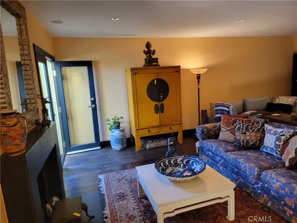 $779,000 | 4134 Tujunga Avenue, Unit 104, Studio City, CA 91604