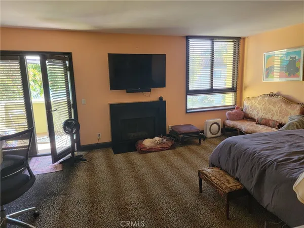 $779,000 | 4134 Tujunga Avenue, Unit 104, Studio City, CA 91604