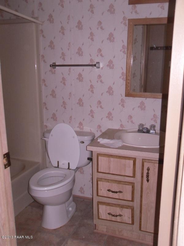 385 West Rio Trail Paulden, AZ 86334 - Photo 11 of 17 385 Rio Trail 007 (600x800)