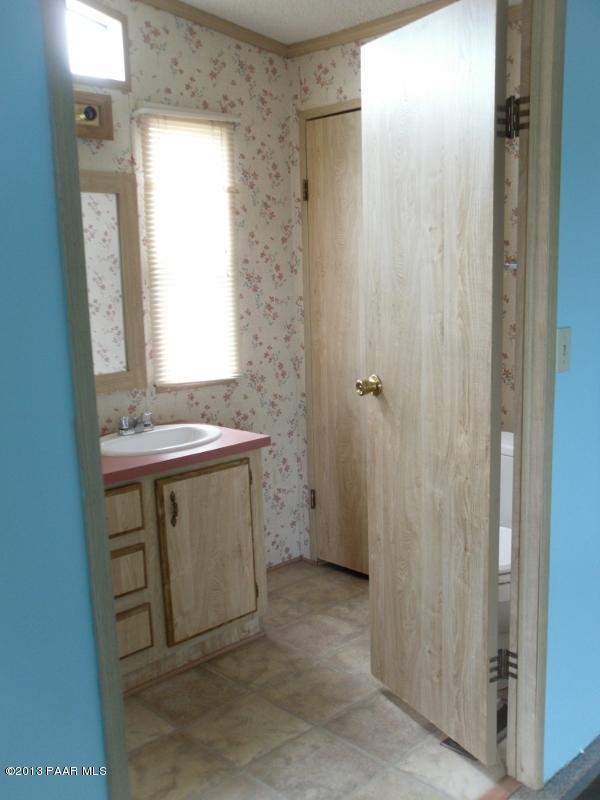 385 West Rio Trail Paulden, AZ 86334 - Photo 14 of 17 385 Rio Trail 011 (600x800)