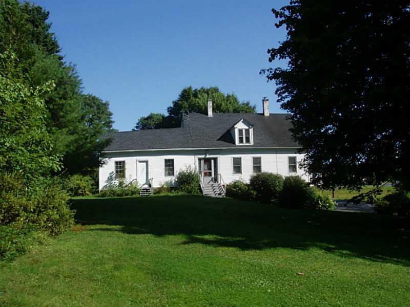 15 Wardtown Road Freeport, ME 04032 - Photo 1 of 20 Exterior Front.