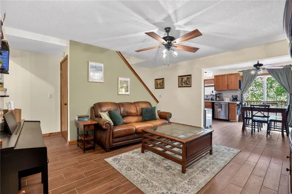 $264,000 | 9930 North Cherry Drive, Kansas City, MO 64155