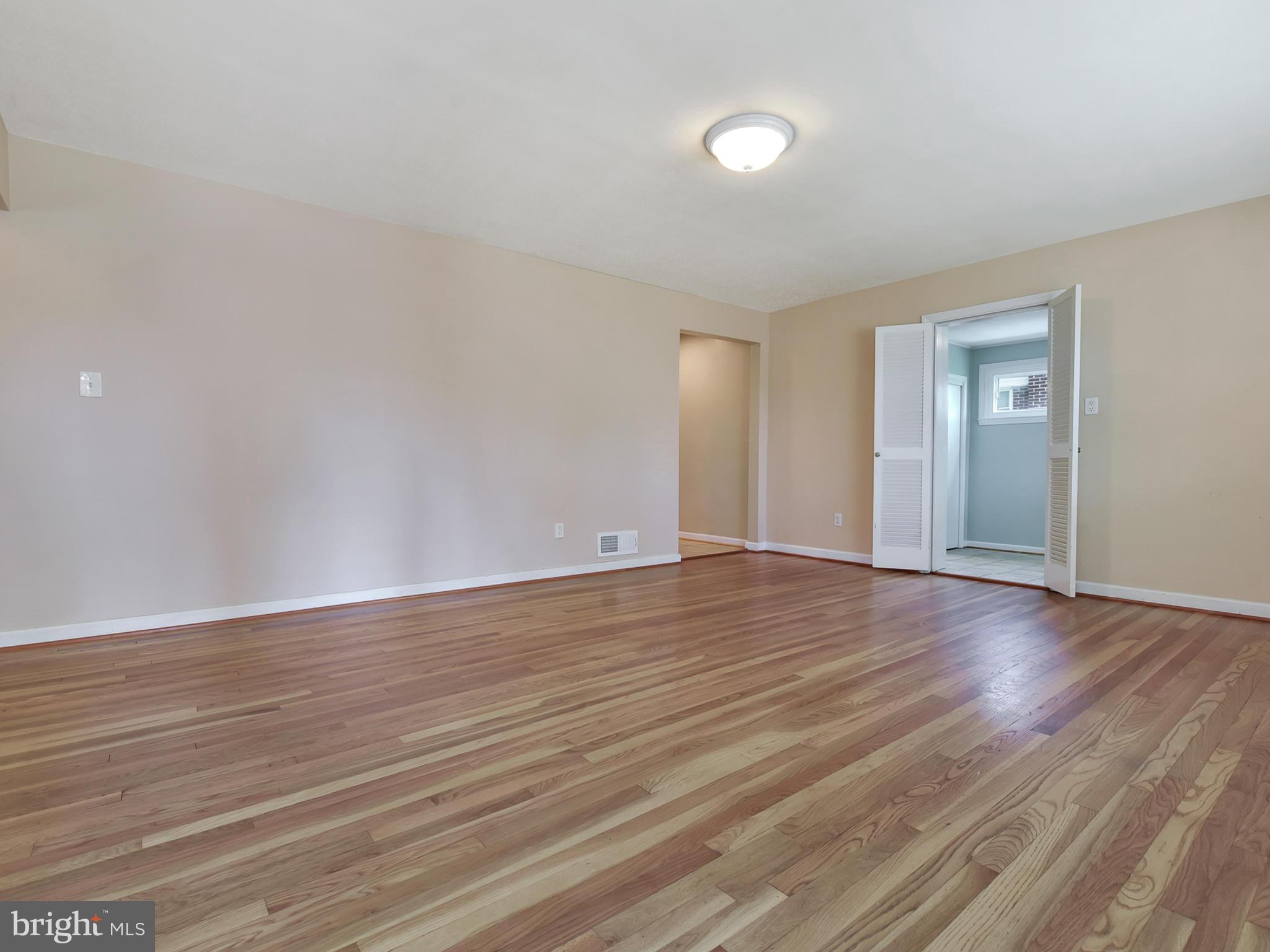3509 Everton Street Silver Spring, MD 20906 - Photo 8 of 27 Gallery Image 8