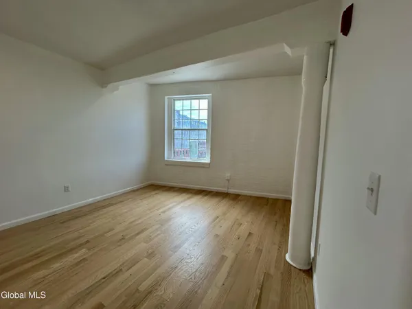 $2,000 | 155 River Street, Unit 4C, Troy, NY 12180