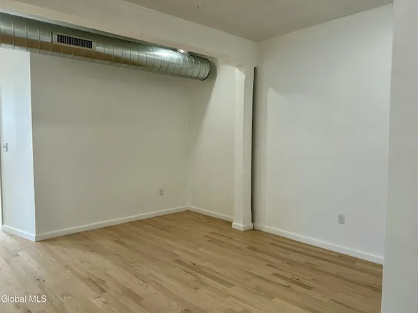$2,000 | 155 River Street, Unit 4C, Troy, NY 12180