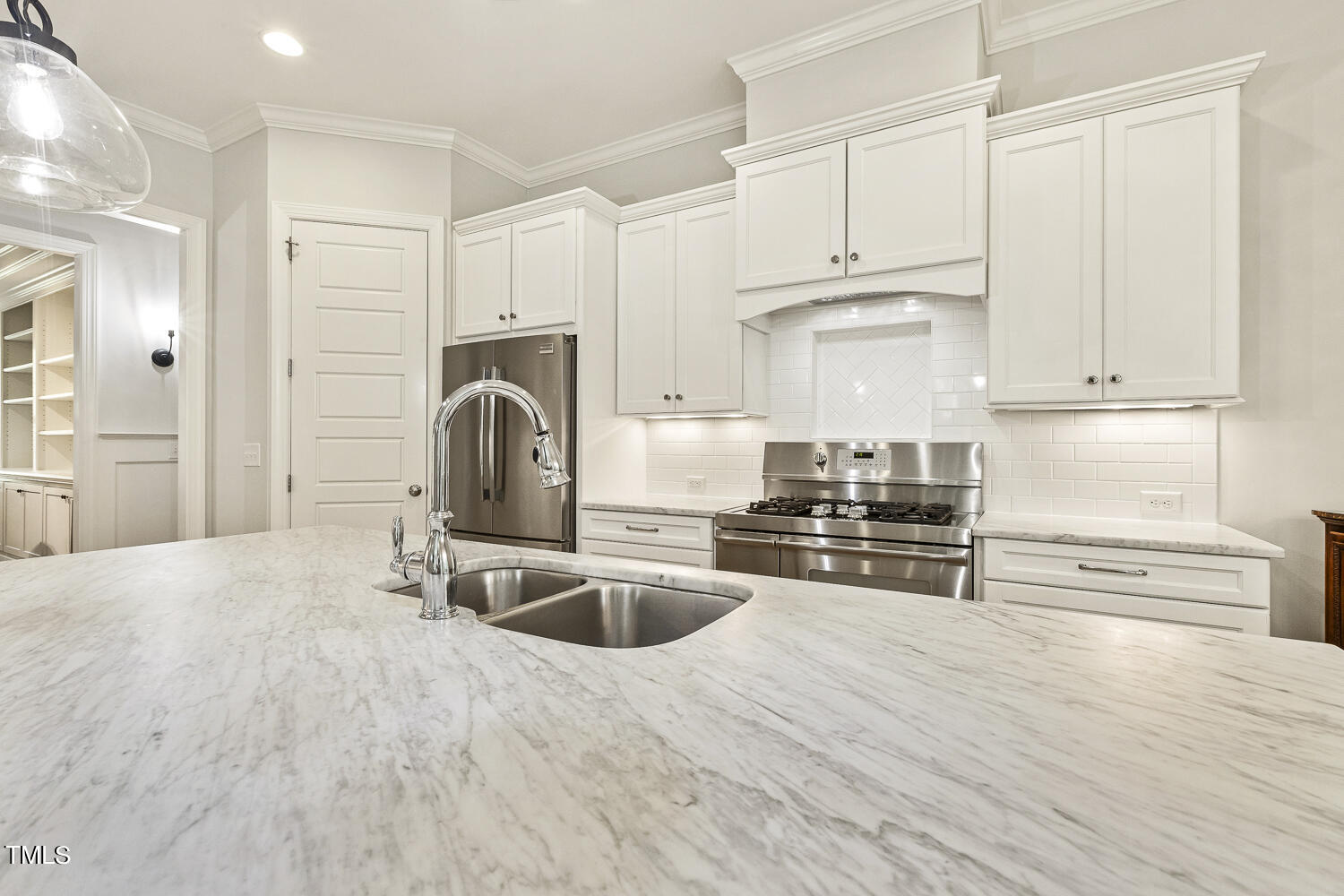 7105 Carries Reach Way Raleigh, NC 27614 - Photo 4 of 24 Kitchen