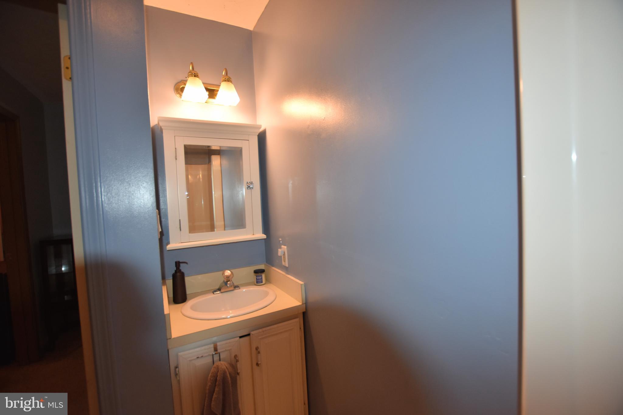 117 Edward Street Hanover, PA 17331 - Photo 19 of 27 Gallery Image 19