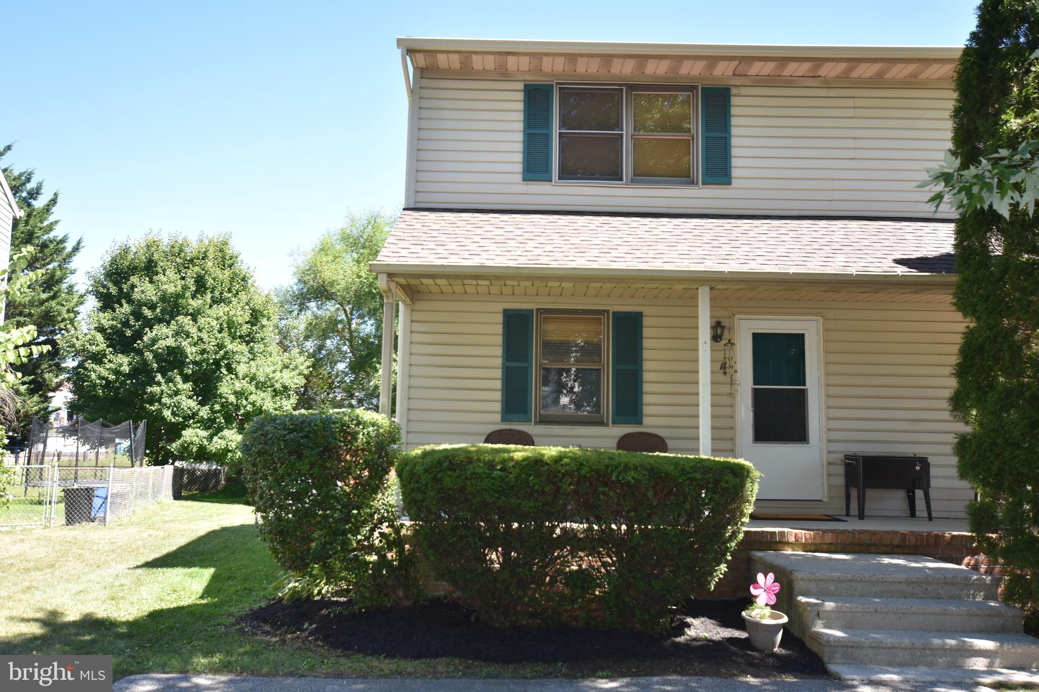 117 Edward Street Hanover, PA 17331 - Photo 2 of 27 Gallery Image 2