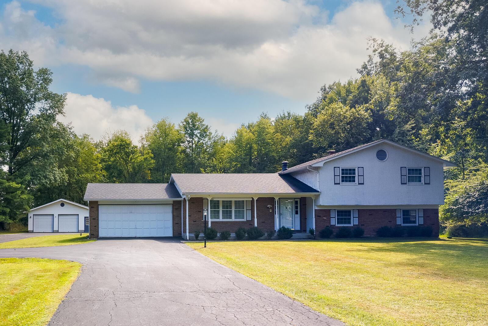 5881 HUGHES ROAD
