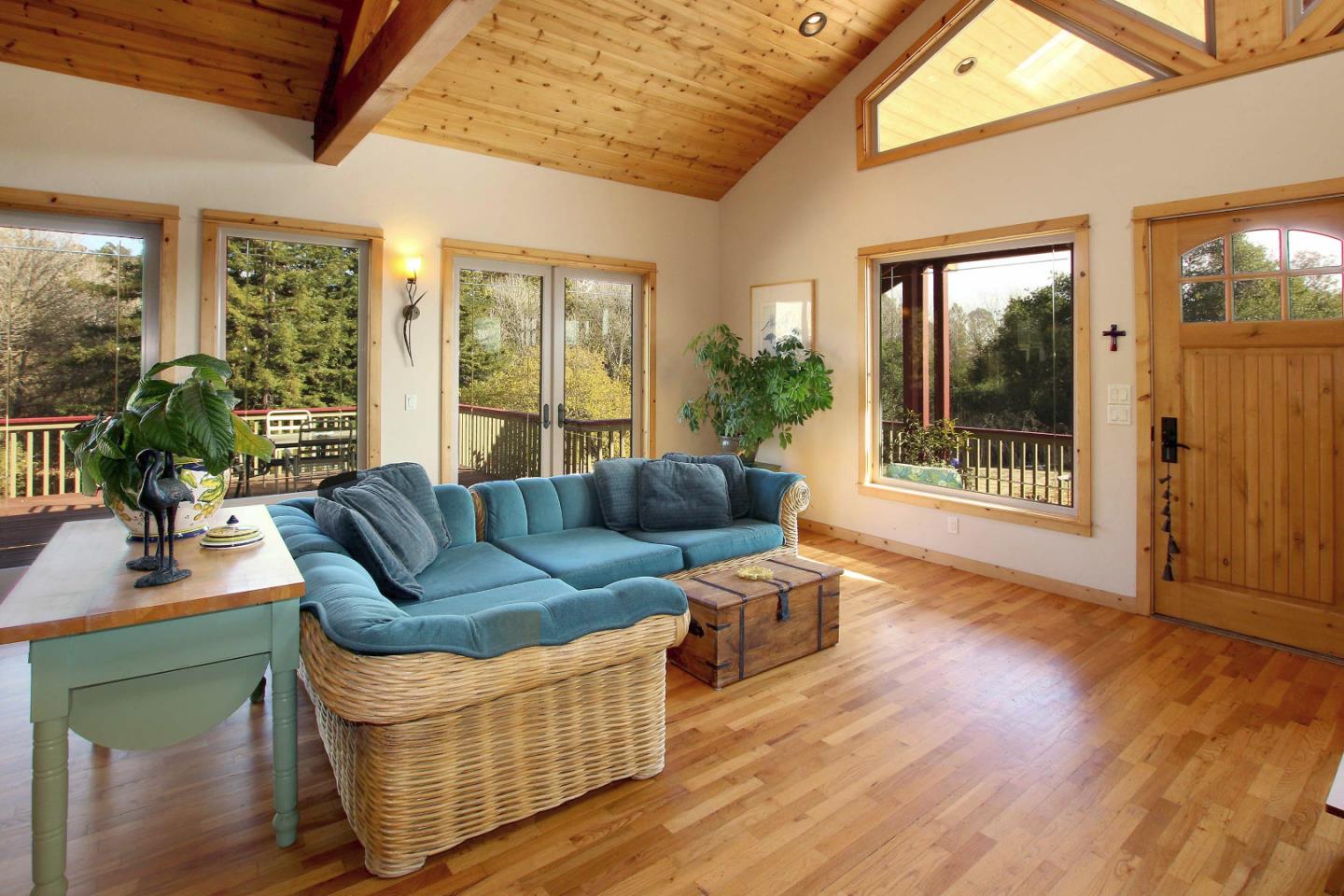 292 Smith Road Watsonville, CA 95076 - Photo 15 of 31