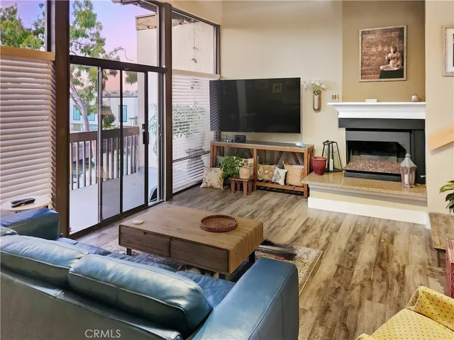 $688,000 | 8321 Marina Pacifica Drive North, Long Beach, CA 90803