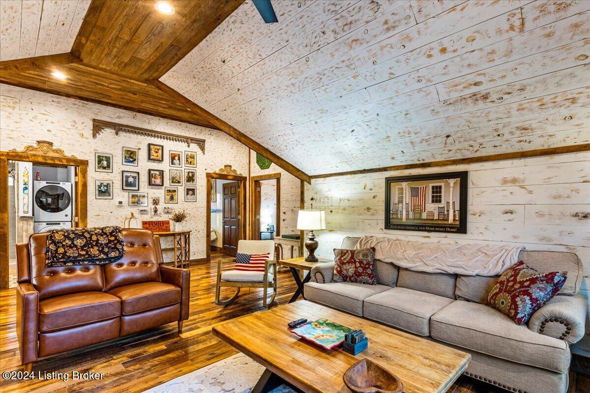 440 Pine Springs Road Clarkson, KY 42726 - Photo 100 of 109 The guest house can accommodate 8 for sleeping