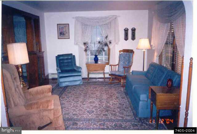 877 Biglerville Road Gettysburg, PA 17325 - Photo 4 of 9 Gallery Image 4