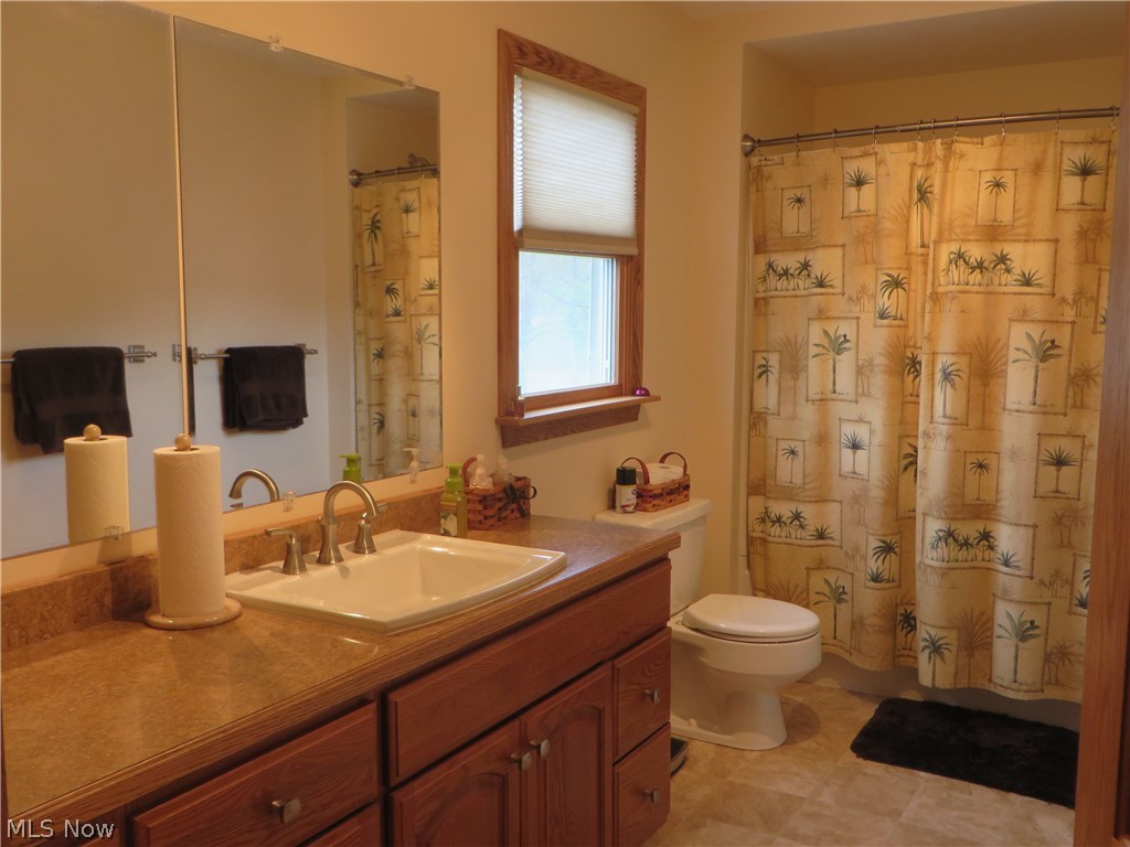 979 Doyle Road Jefferson, OH 44047 - Photo 11 of 21 Gallery Image 11