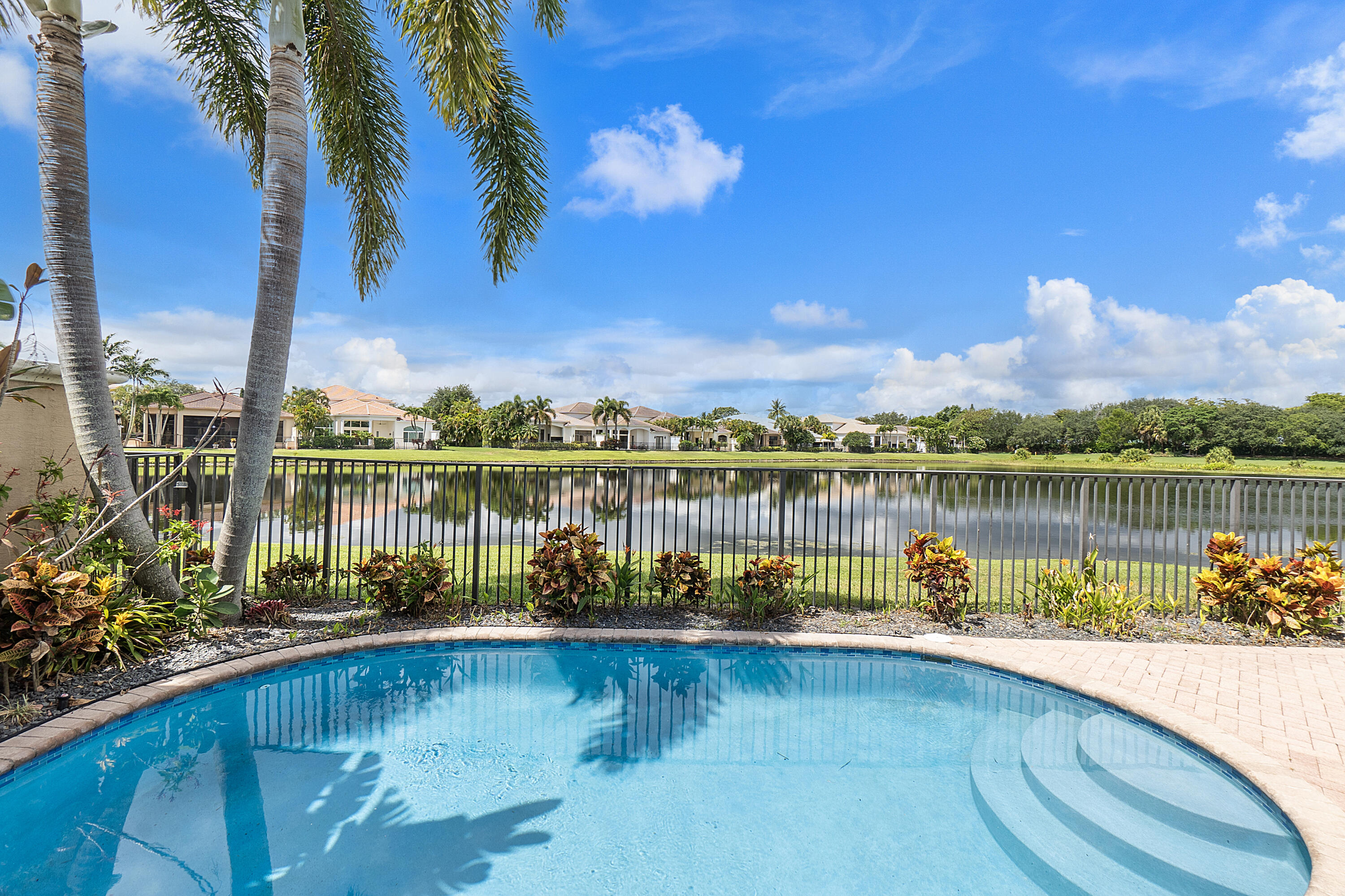 17827 Lake Azure Way Boca Raton, FL 33496 - Photo 12 of 98 17827 Lake Azure Way_024
