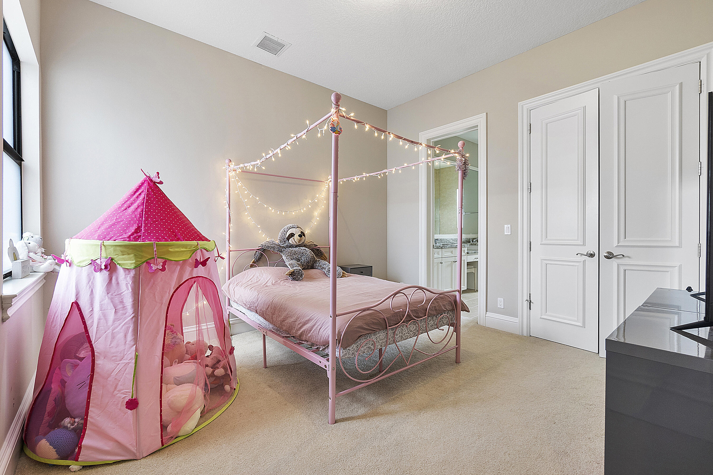17827 Lake Azure Way Boca Raton, FL 33496 - Photo 52 of 98 17827 Lake Azure Way_053