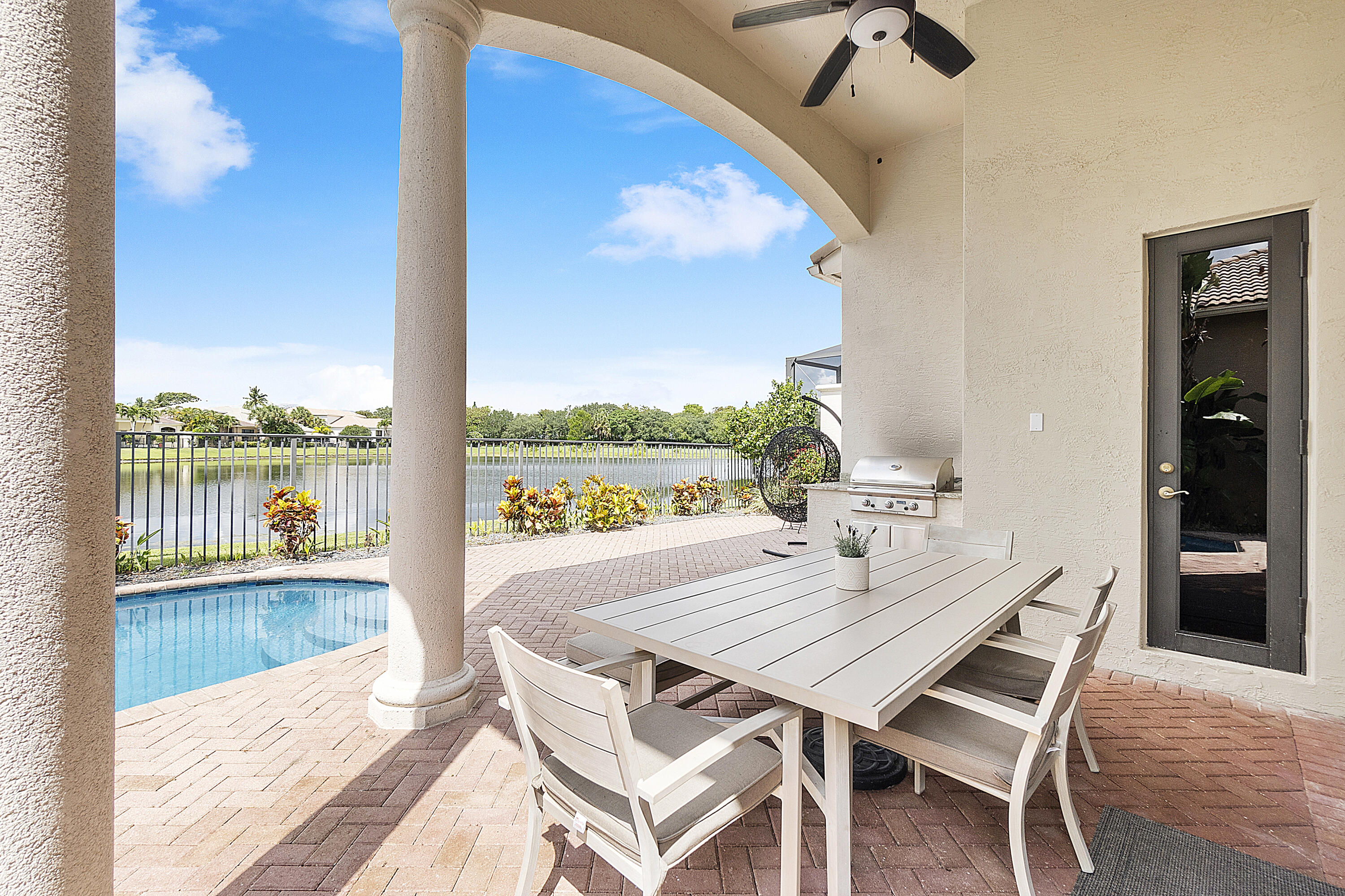 17827 Lake Azure Way Boca Raton, FL 33496 - Photo 9 of 98 17827 Lake Azure Way_034