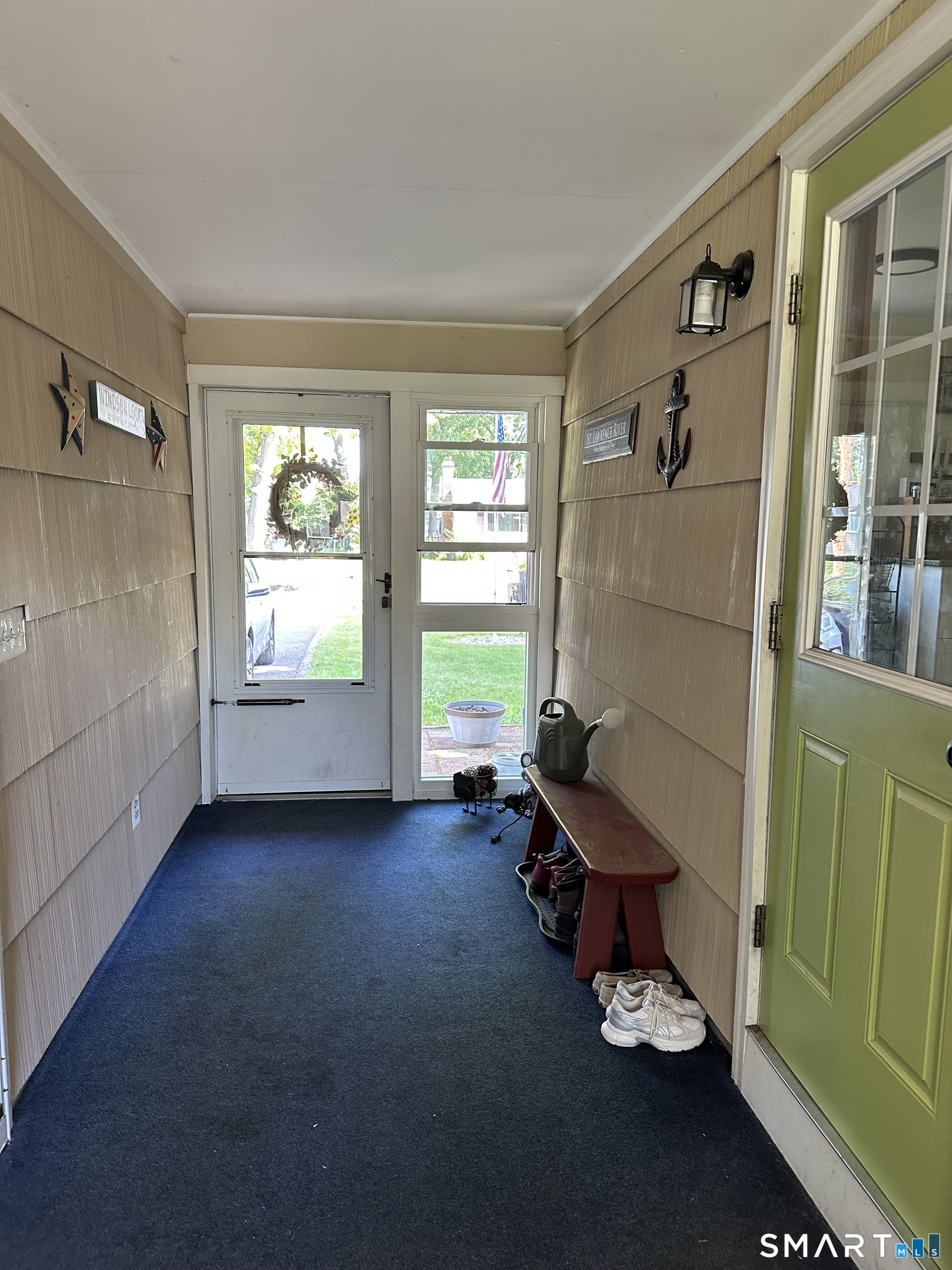 433 Reed Avenue Windsor Locks, CT 06096 - Photo 8 of 19