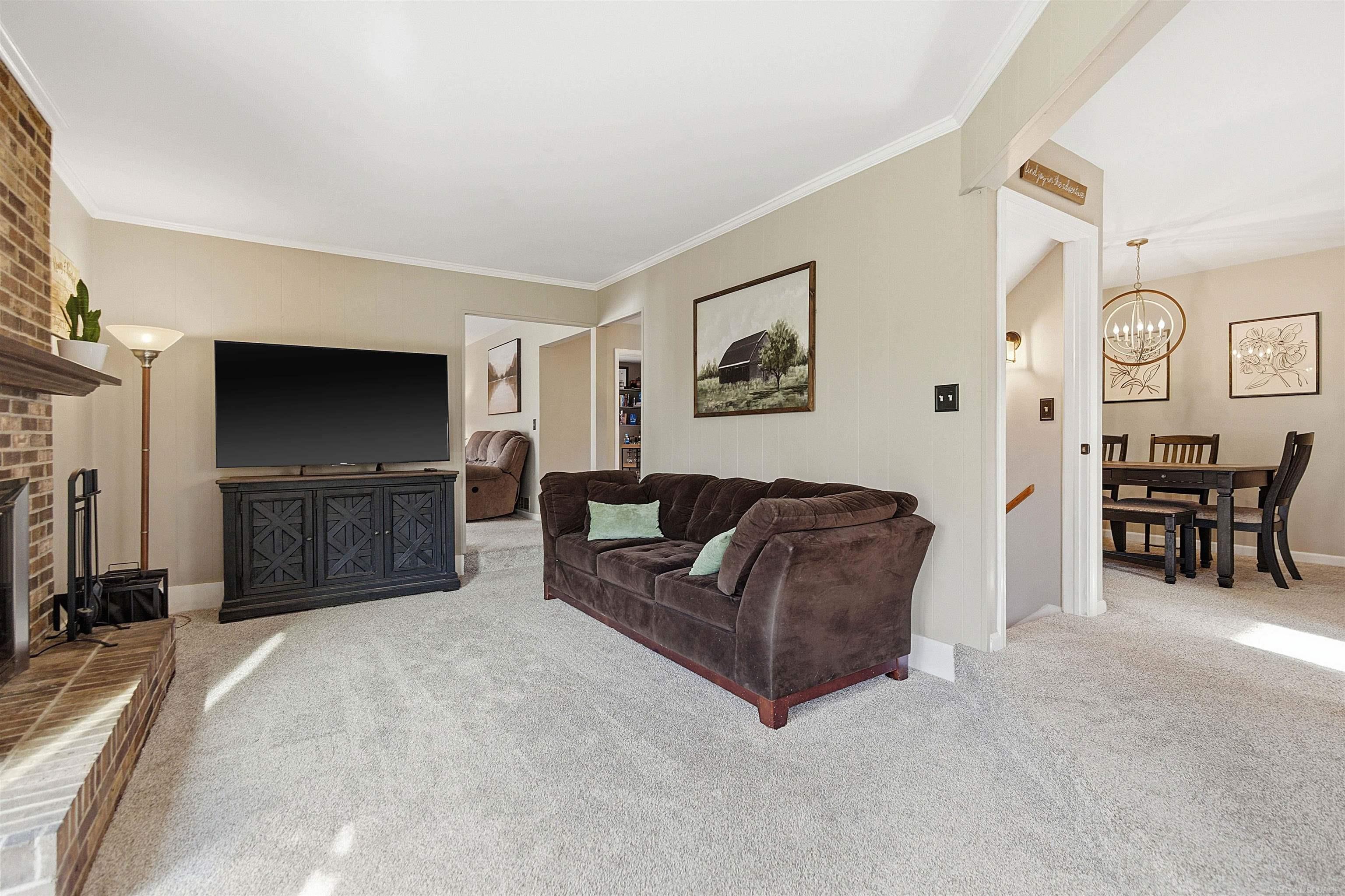47057 Susan Road Macomb, MI 48044 - Photo 20 of 49 50195013-1b9c65db-3a78-4517-8c19-153bad2f3d20.JPG