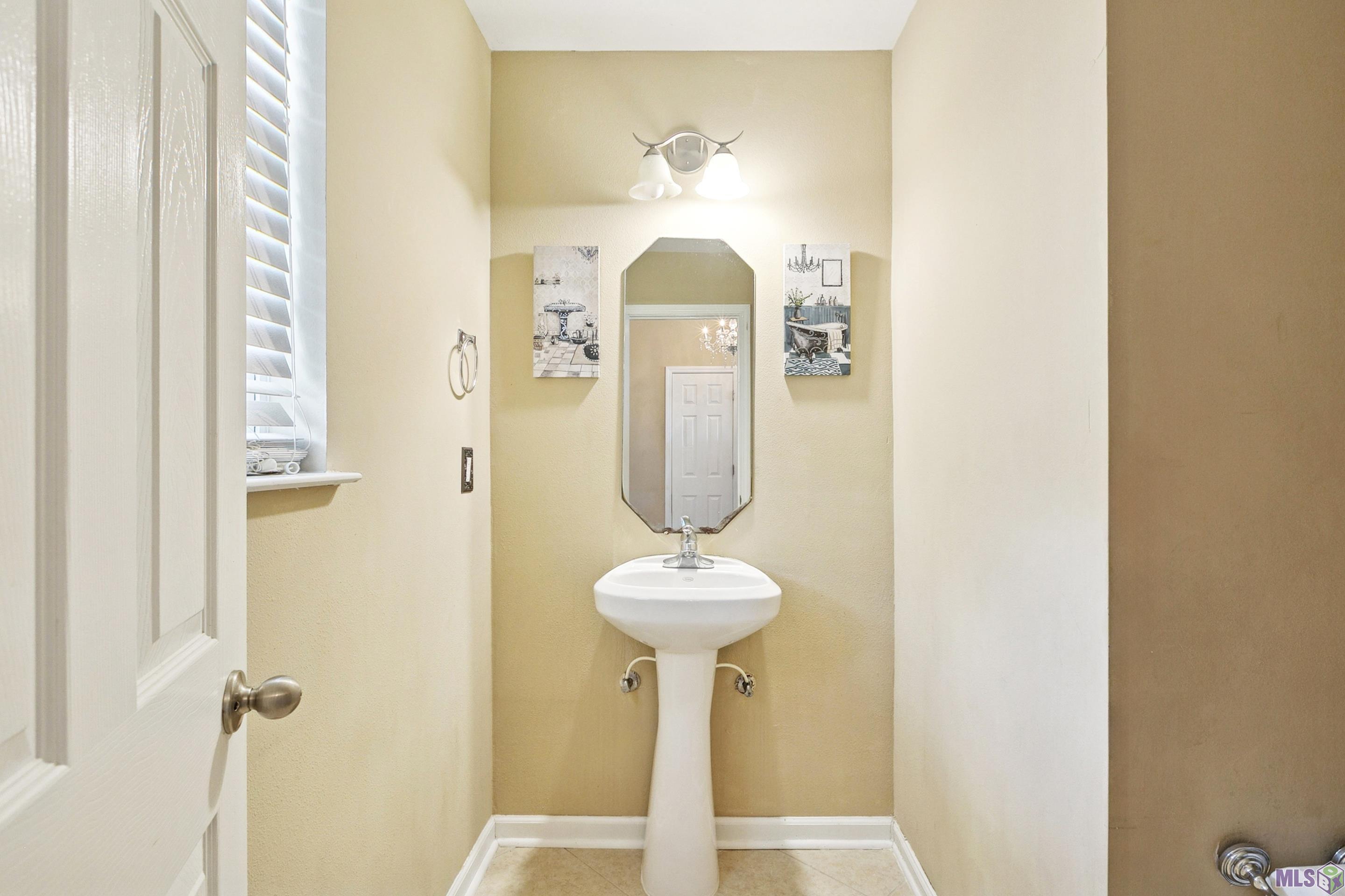 552 Glenway Drive Baton Rouge, LA 70815 - Photo 13 of 16