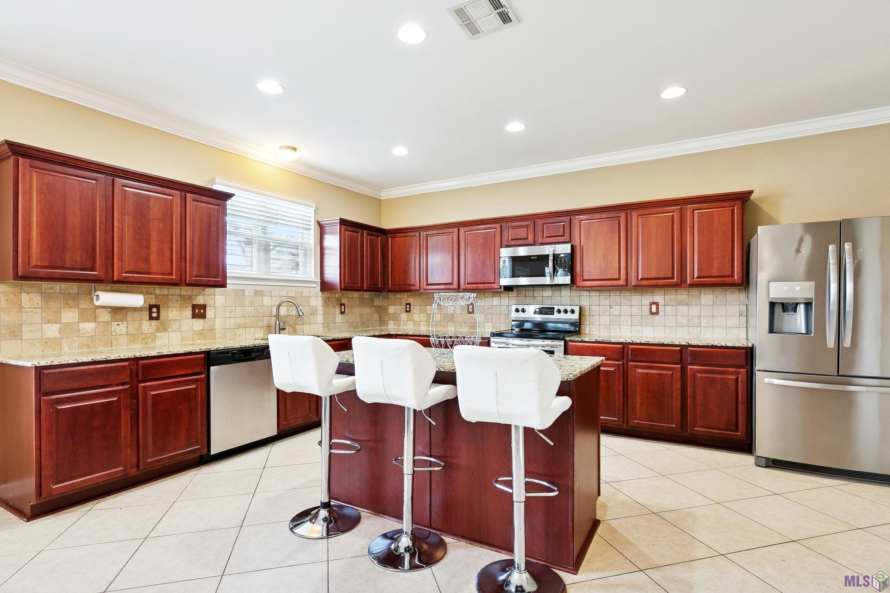 552 Glenway Drive Baton Rouge, LA 70815 - Photo 5 of 16