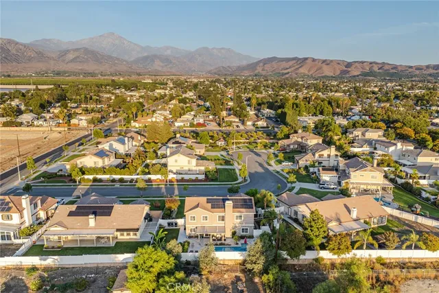 $3,900 | 1539 Carmel Court, Redlands, CA 92374