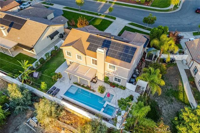 $3,900 | 1539 Carmel Court, Redlands, CA 92374