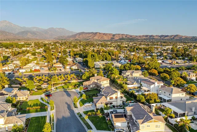 $3,900 | 1539 Carmel Court, Redlands, CA 92374