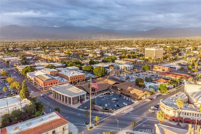 $3,900 | 1539 Carmel Court, Redlands, CA 92374