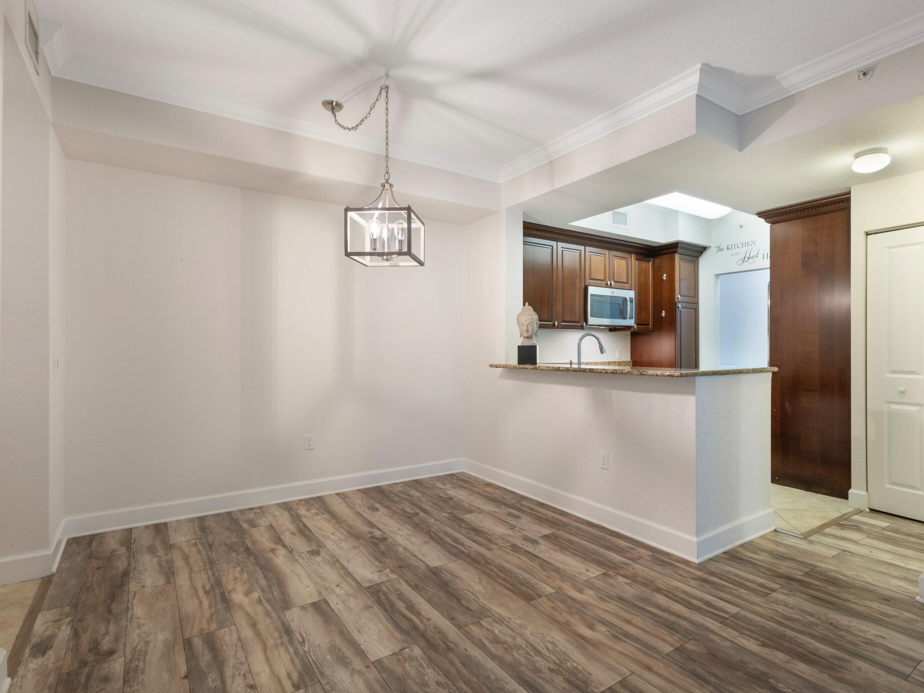 1660 Renaissance Commons Boulevard, Unit 2326 Boynton Beach, FL 33426 - Photo 18 of 58 Dining