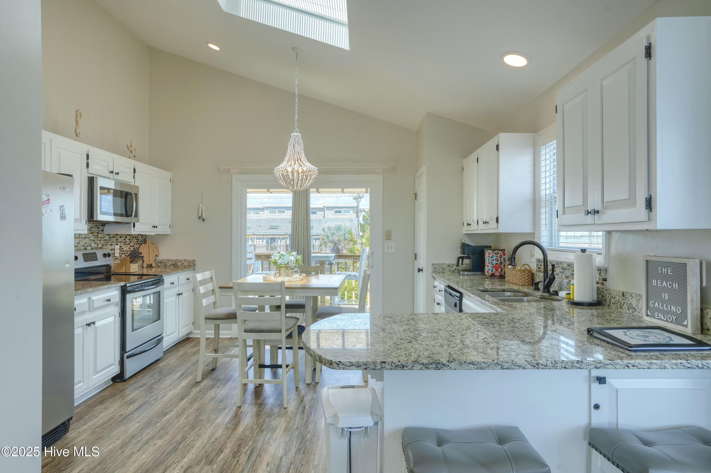 1774 New River Inlet Road, Unit 5 North Topsail Beach, NC 28460 - Photo 12 of 50 1774-5 New River Inlet Road - Interior -