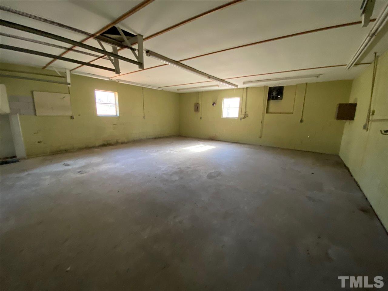 1785 Spring Valley Lake Road Henderson, NC 27537 - Photo 24 of 27