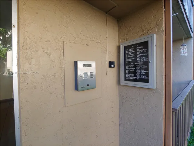 $2,000 | 4715 Northwest 7th Street, Unit 4102, Miami, FL 33126