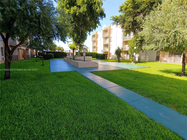 $2,000 | 4715 Northwest 7th Street, Unit 4102, Miami, FL 33126