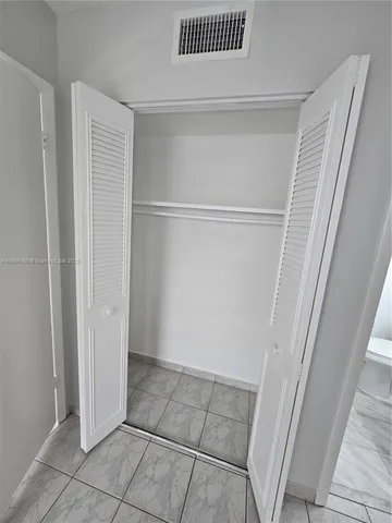 $2,000 | 4715 Northwest 7th Street, Unit 4102, Miami, FL 33126