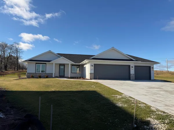 $597,900 | 2857 Granite Court, Sheboygan, WI 53081